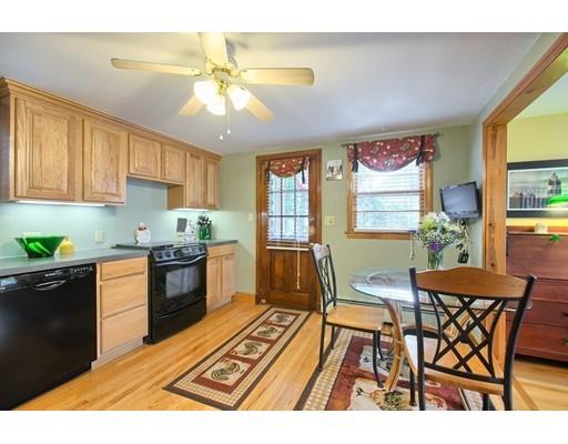 102 Campbell Dr, Lowell, MA 01851 photo 9
