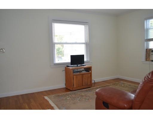 25 Standard St, Mattapan, MA 02126 photo 9