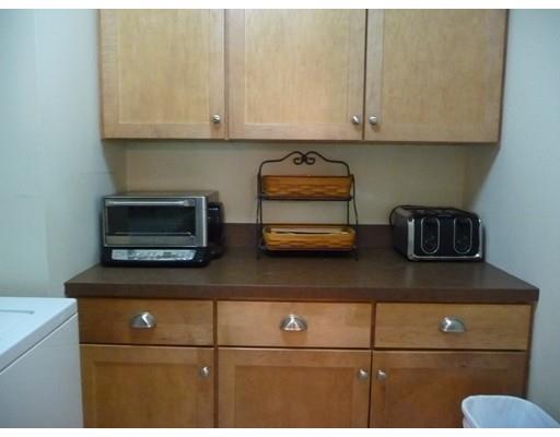 71 Jamestown Dr #B, Springfield, MA 01108 photo 6