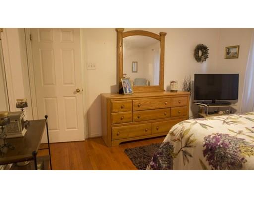 34 Bond St, Gloucester, MA 01930 photo 17