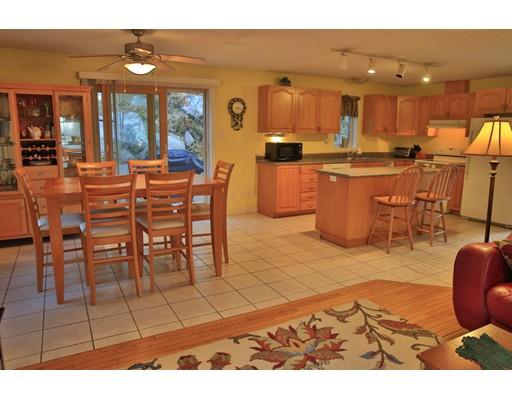 34 Bond St, Gloucester, MA 01930 photo 10