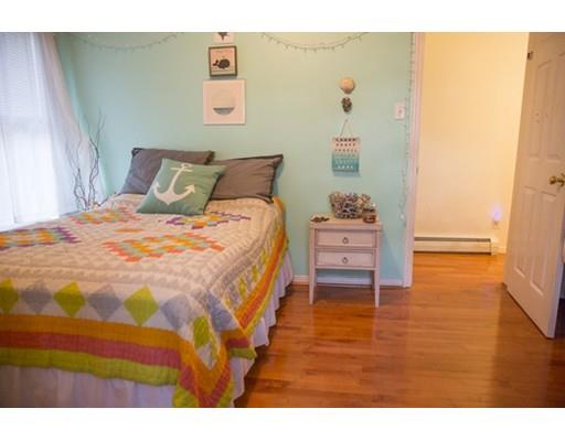 34 Bond St, Gloucester, MA 01930 photo 19
