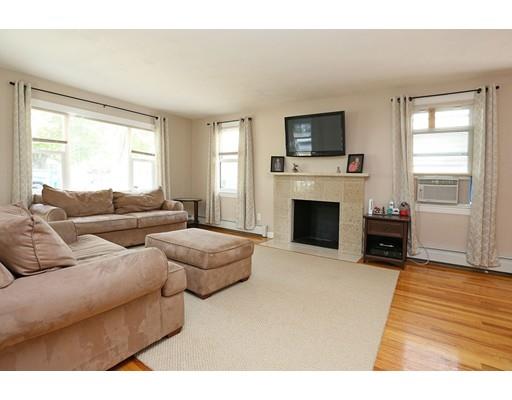 43 Edgell Dr, Framingham, MA 01701 photo 4