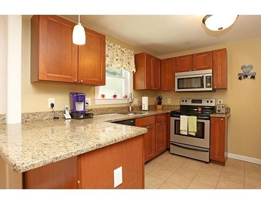 43 Edgell Dr, Framingham, MA 01701 photo 8