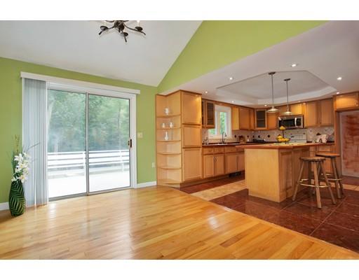 2 Windy Ridge Rd, Webster, MA 01570 photo 8