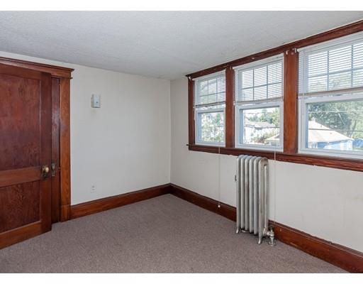 110 Hood St, Springfield, MA 01109 photo 14