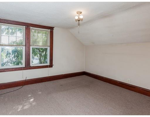 110 Hood St, Springfield, MA 01109 photo 15