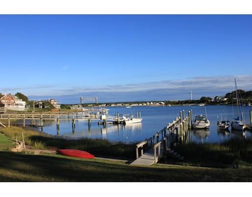 30 Onset Ave, Buzzards Bay, MA 02532 photo 1
