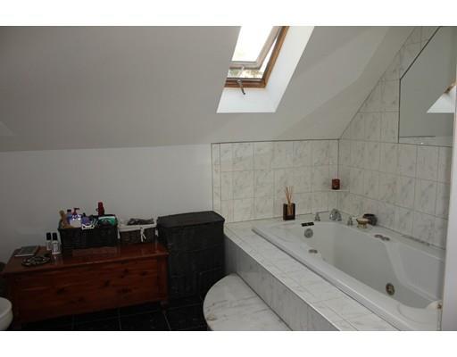 30 Onset Ave, Buzzards Bay, MA 02532 photo 19