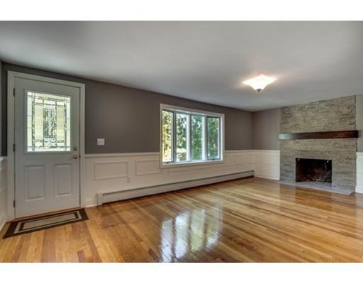 2 Spring St, Danvers, MA 01923 photo 6