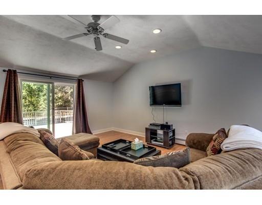 2 Spring St, Danvers, MA 01923 photo 16