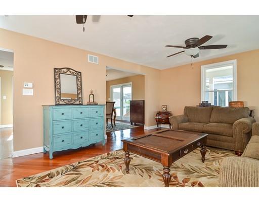 21 Manomet Ave, Hull, MA 02045 photo 9