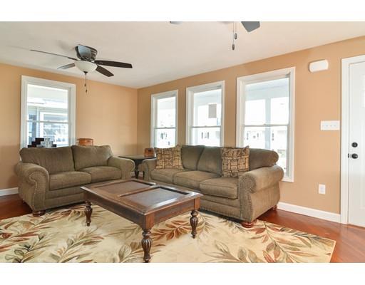 21 Manomet Ave, Hull, MA 02045 photo 10