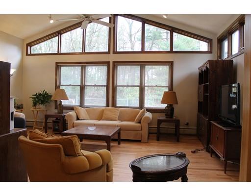 4 Carillon Cir, Easthampton, MA 01027 photo 7