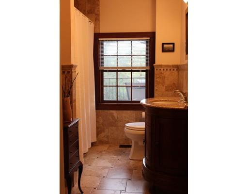 9 Cole St, Beverly, MA 01915 photo 10