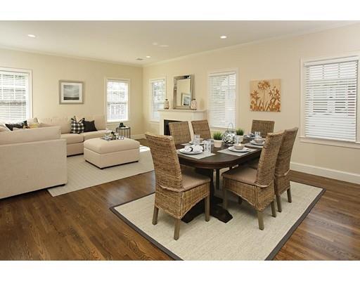 17 Davis Ave #2, Brookline, MA 02445 photo 2