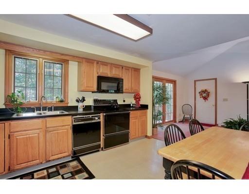 176 High St, Acton, MA 01720 photo 4