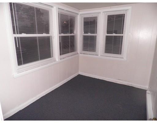3 Columbia St, Wareham, MA 02571 photo 5