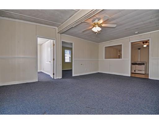 3 Columbia St, Wareham, MA 02571 photo 4