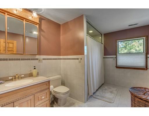 55 Pratt St, Reading, MA 01867 photo 22