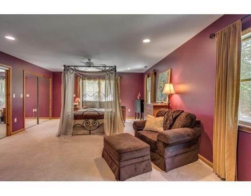 55 Pratt St, Reading, MA 01867 photo 20
