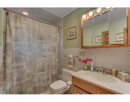 55 Pratt St, Reading, MA 01867 photo 24