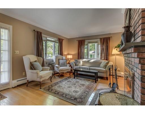 55 Pratt St, Reading, MA 01867 photo 7
