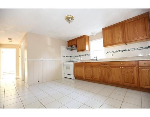 32 Edwin St, Randolph, MA 02368 photo 4