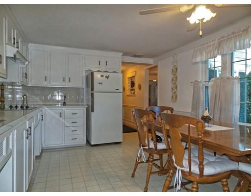 33 James Rd, Reading, MA 01867 photo 8