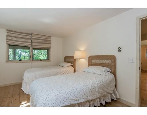 21 Metacomet Rd, Mashpee, MA 02649 photo 20