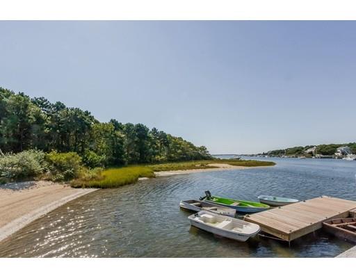 21 Metacomet Rd, Mashpee, MA 02649 photo 5