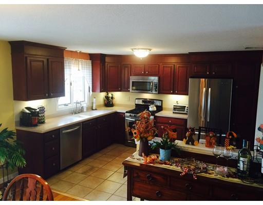 371 Perry St, Fall River, MA 02721 photo 16