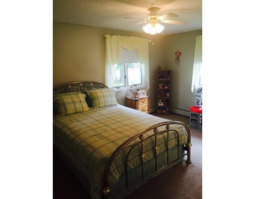 371 Perry St, Fall River, MA 02721 photo 21