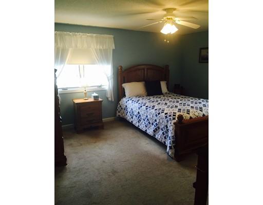 371 Perry St, Fall River, MA 02721 photo 20