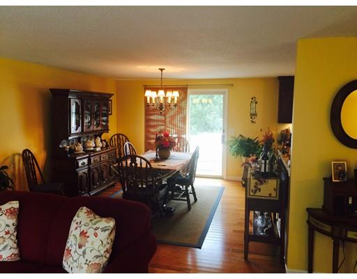 371 Perry St, Fall River, MA 02721 photo 17