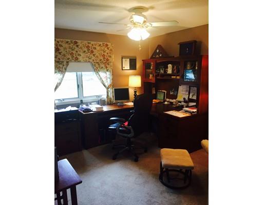 371 Perry St, Fall River, MA 02721 photo 22