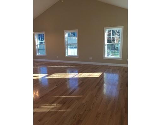 9 Fox Run, Easthampton, MA 01027 photo 8