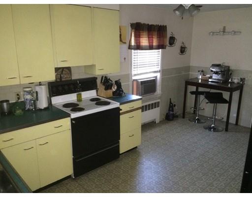 162 Allen St, Springfield, MA 01108 photo 10