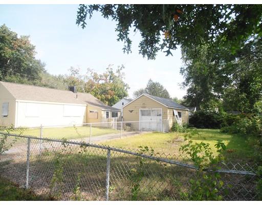 110 Lehigh St, Springfield, MA 01104 photo 3