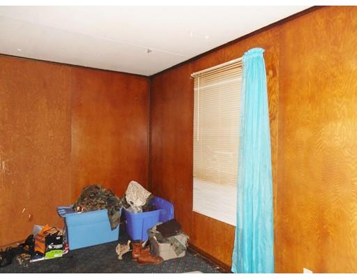 110 Lehigh St, Springfield, MA 01104 photo 9