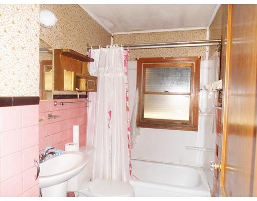 110 Lehigh St, Springfield, MA 01104 photo 11