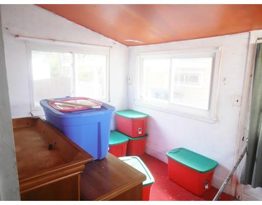 110 Lehigh St, Springfield, MA 01104 photo 8