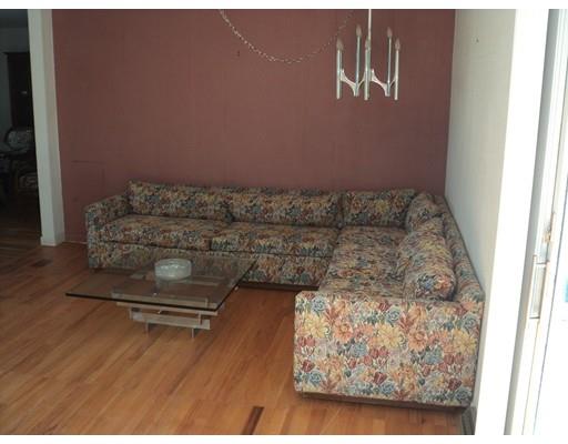 83 Primrose St, Fall River, MA 02720 photo 9