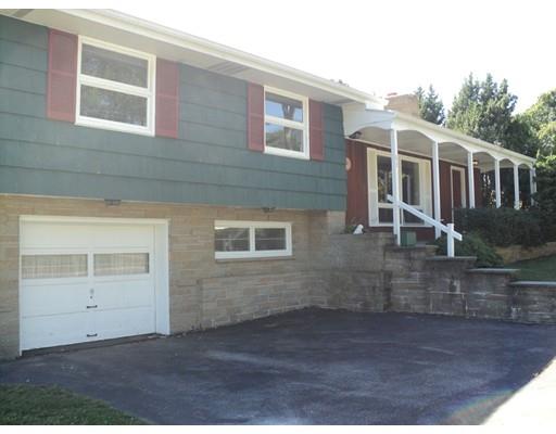 83 Primrose St, Fall River, MA 02720 photo 2