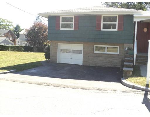 83 Primrose St, Fall River, MA 02720 photo 4