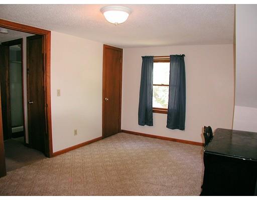 14 Midway St, Springfield, MA 01151 photo 16
