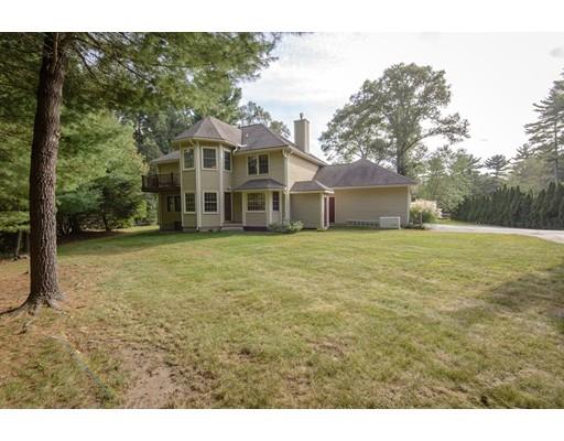 72 Bourque Rd, Lynnfield, MA 01940 photo 4