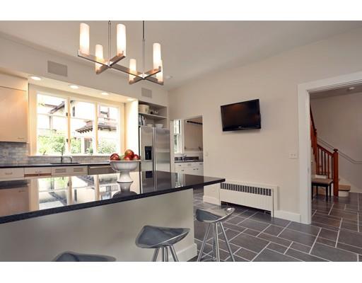 98 William St, Worcester, MA 01609 photo 8