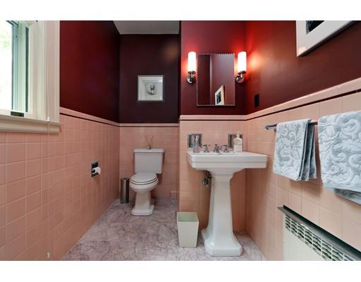98 William St, Worcester, MA 01609 photo 17