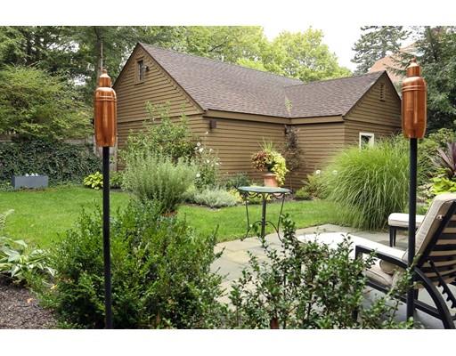 98 William St, Worcester, MA 01609 photo 3